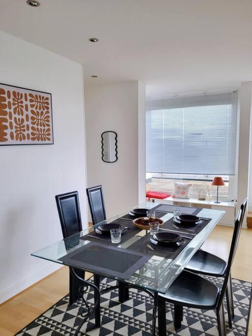 Penthouse/ Rooftop Ocean View Apartment Le Havre